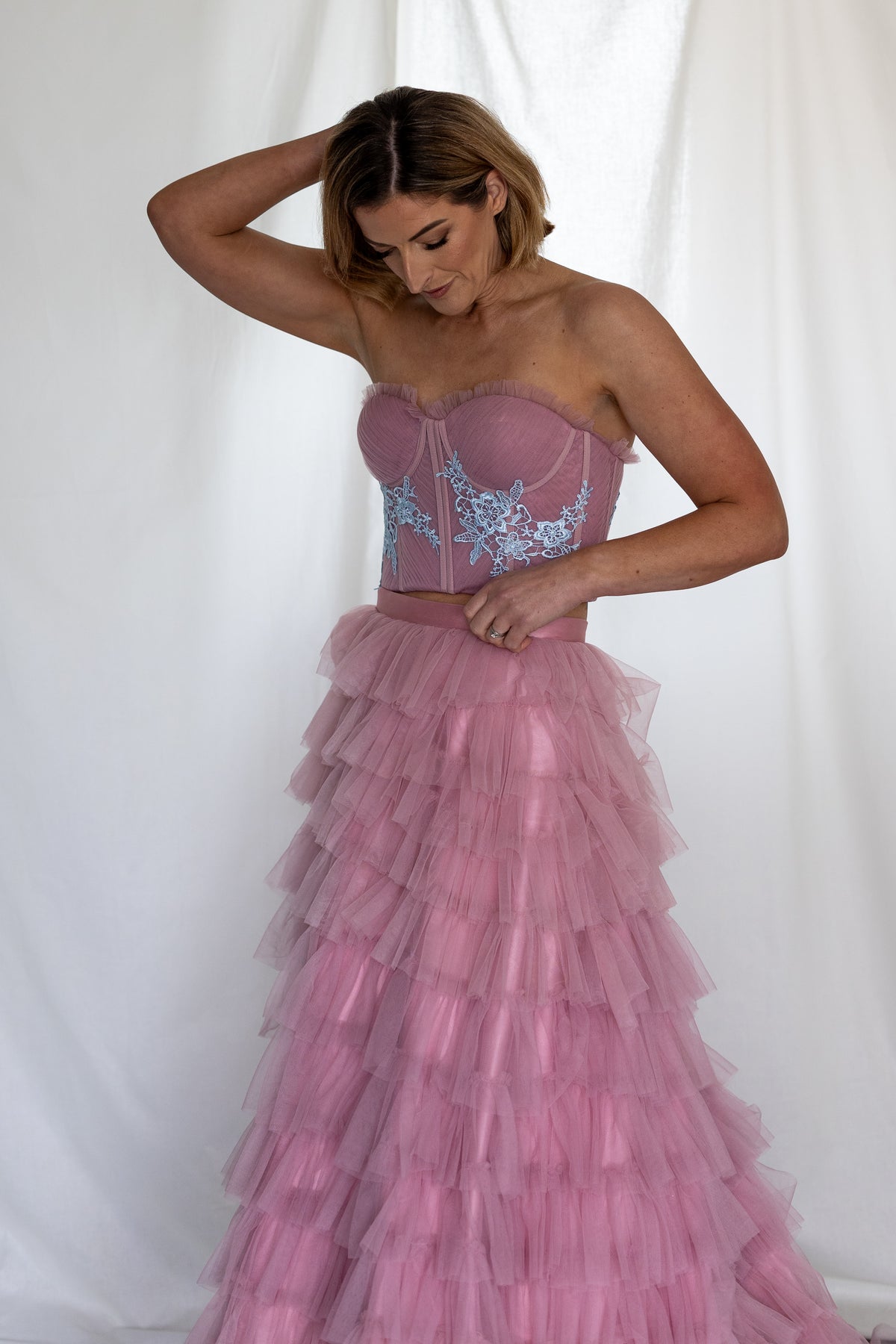 The Carrie Co-ord strapless pink corset with blue lace appliqué and ruffle tulle skirt – Mizz Rio pink wedding outfit