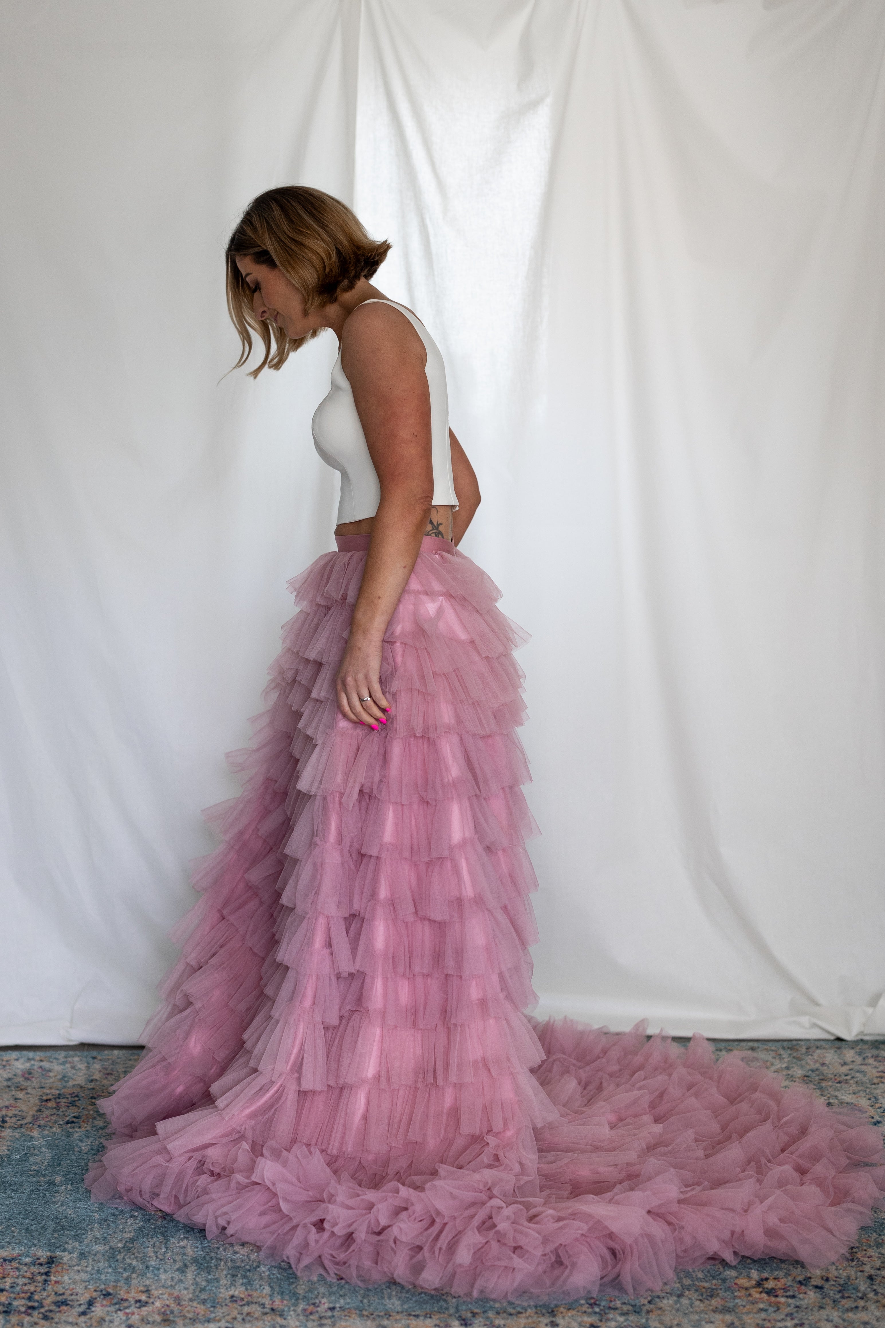 Carrie | Statement Pink Ruffle Skirt with Slit and Detachable