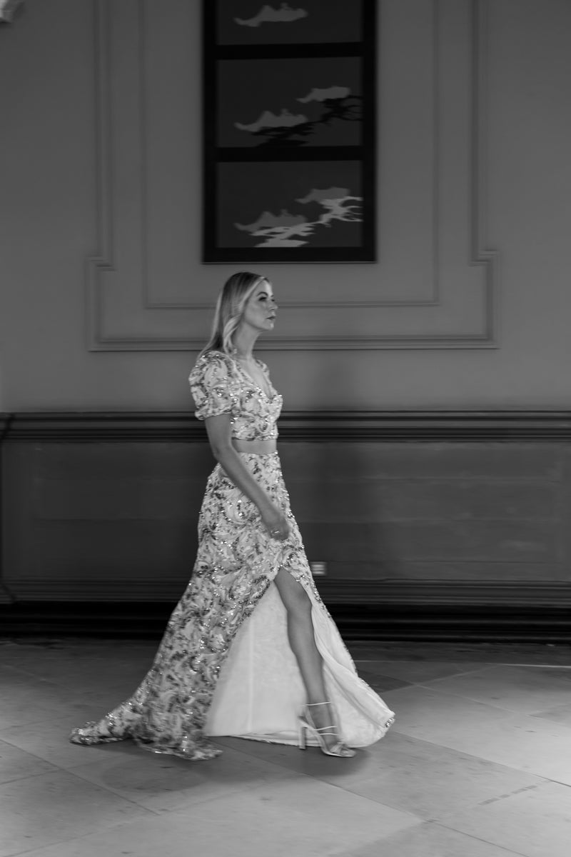 Irish bride wears a colourful sequin lace wedding dress in ireland 